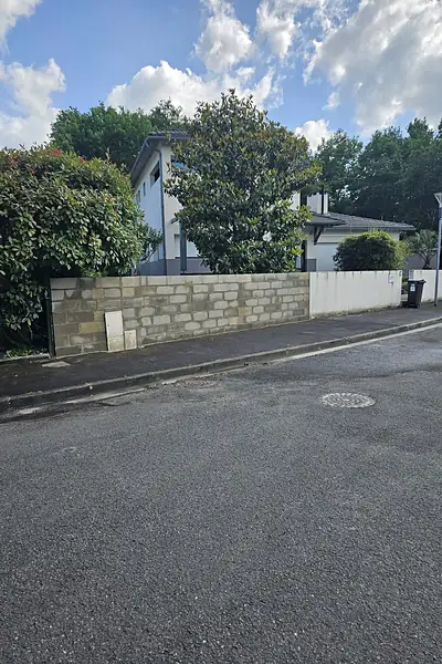 Après : Réparation d'un mur fissuré, Saint-Médard-en-Jalles (Gironde)