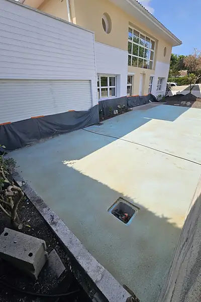 Après : Béton désactivé ton pierre, 15 cm, Bordeaux (Gironde)